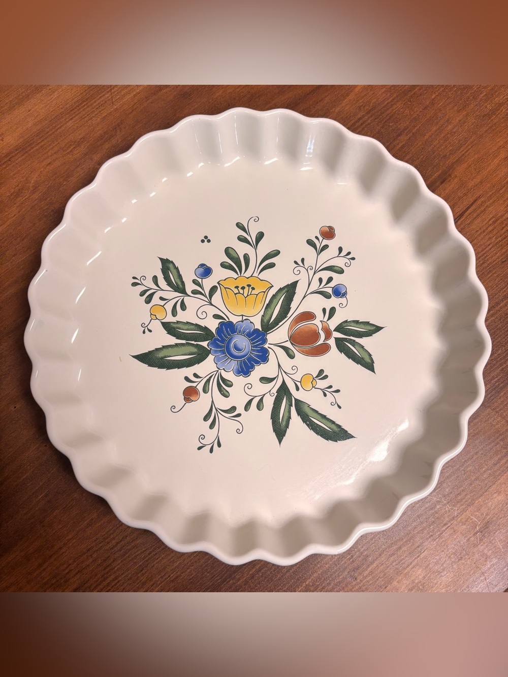 Vintage ASTA Quiche Dish Fluted Edge Iconic Design Oven to Table Scalloped Edge